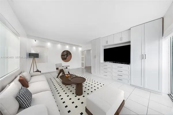 $340,000 | 1135 Euclid Avenue, Unit 101, Miami Beach, FL 33139