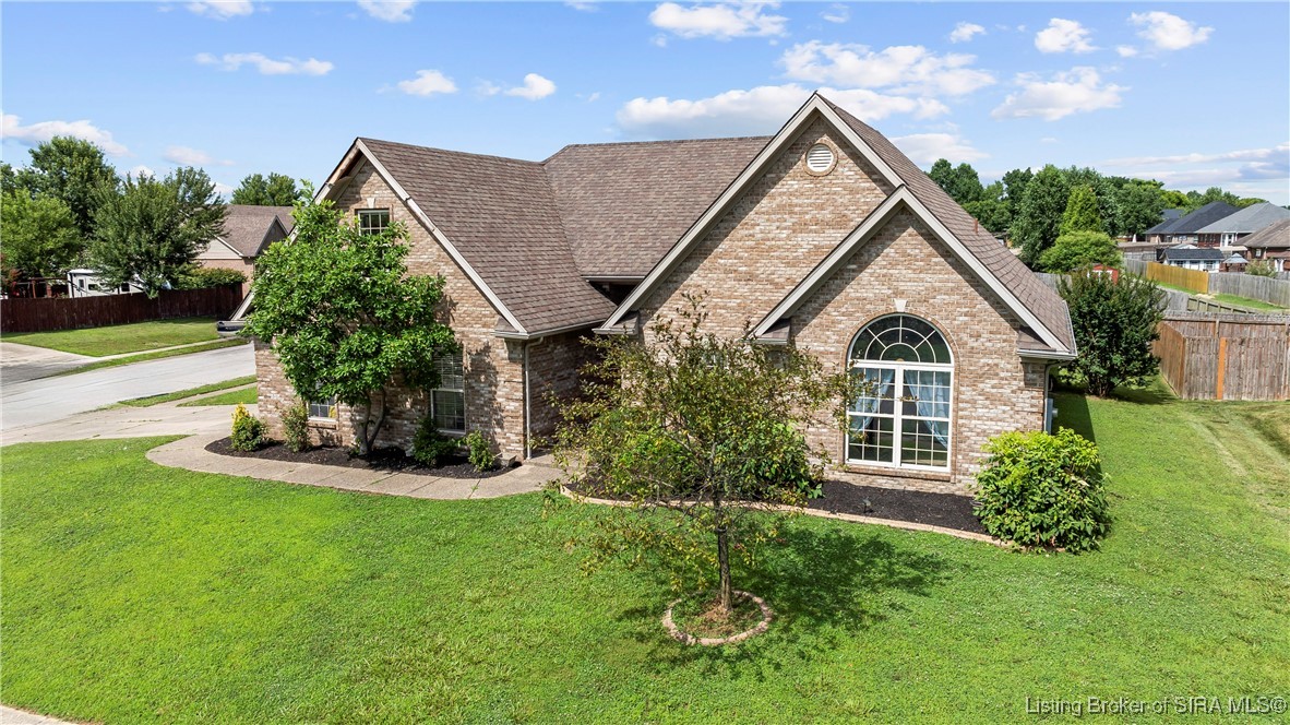 5607 Raintree Ridge Jeffersonville, IN 47130 - Photo 2 of 42 Gallery Image 2
