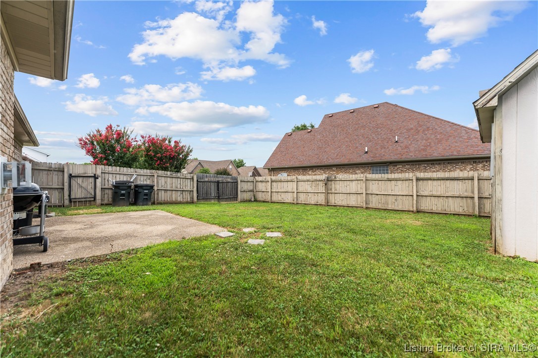 5607 Raintree Ridge Jeffersonville, IN 47130 - Photo 40 of 42 Gallery Image 40