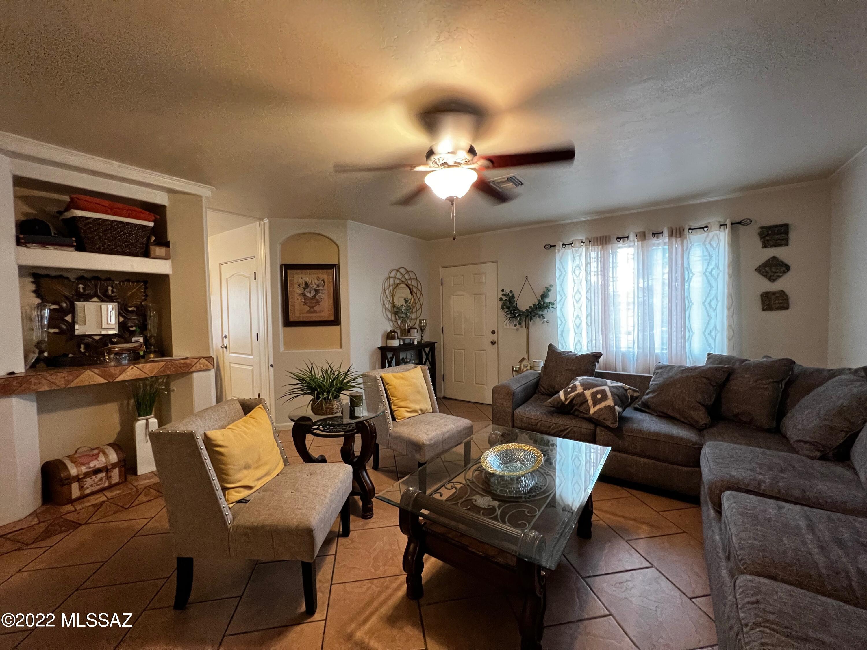739 East Bantam Road Tucson, AZ 85706 - Photo 3 of 15