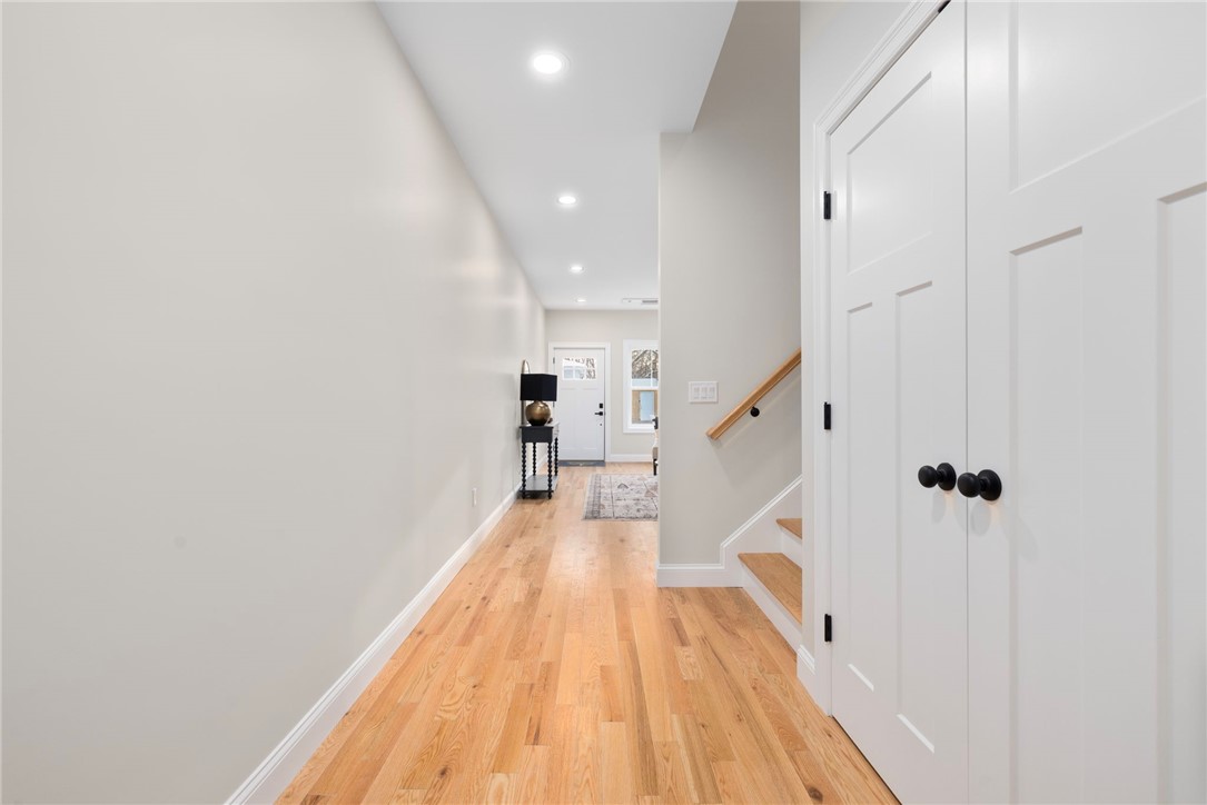 2907 Post Road, Unit 5 Warwick, RI 02886 - Photo 17 of 33