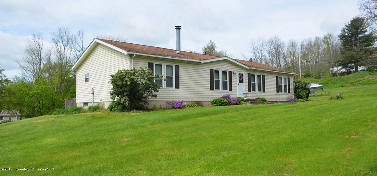 116 Lake Road Nicholson, PA 18446 - Photo 3 of 27 Gallery Image 3