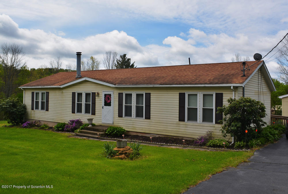116 Lake Road Nicholson, PA 18446 - Photo 5 of 27 Gallery Image 5