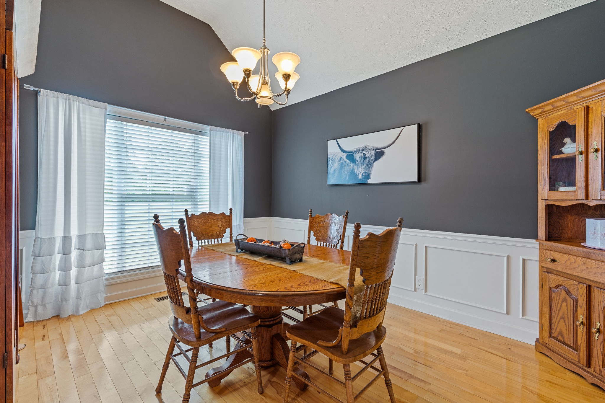 1972 Espy Road Bradyville, TN 37026 - Photo 20 of 67 a view of a dining room with furniture and chandelier