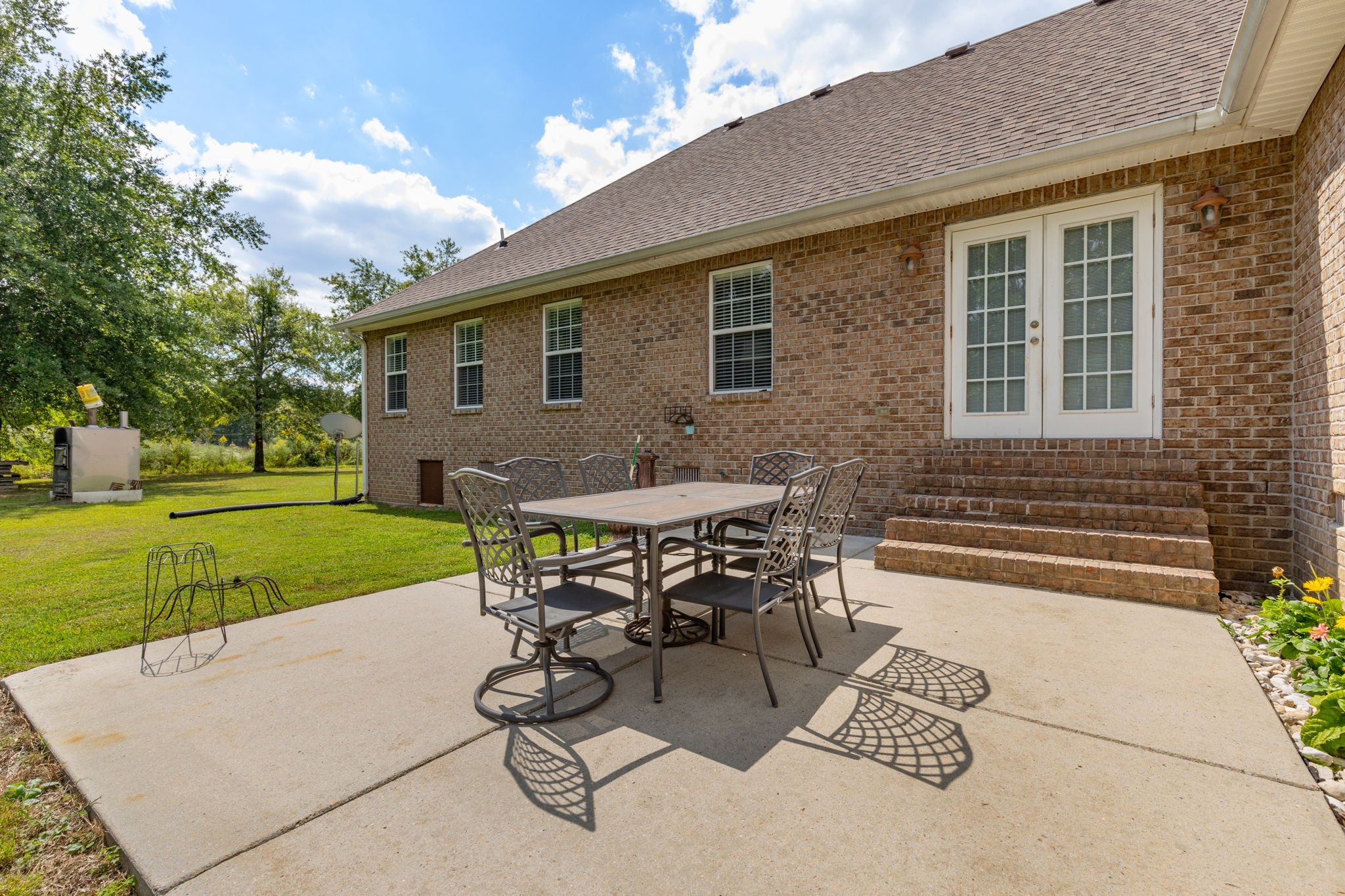 1972 Espy Road Bradyville, TN 37026 - Photo 47 of 67 a view of a house with backyard and sitting area