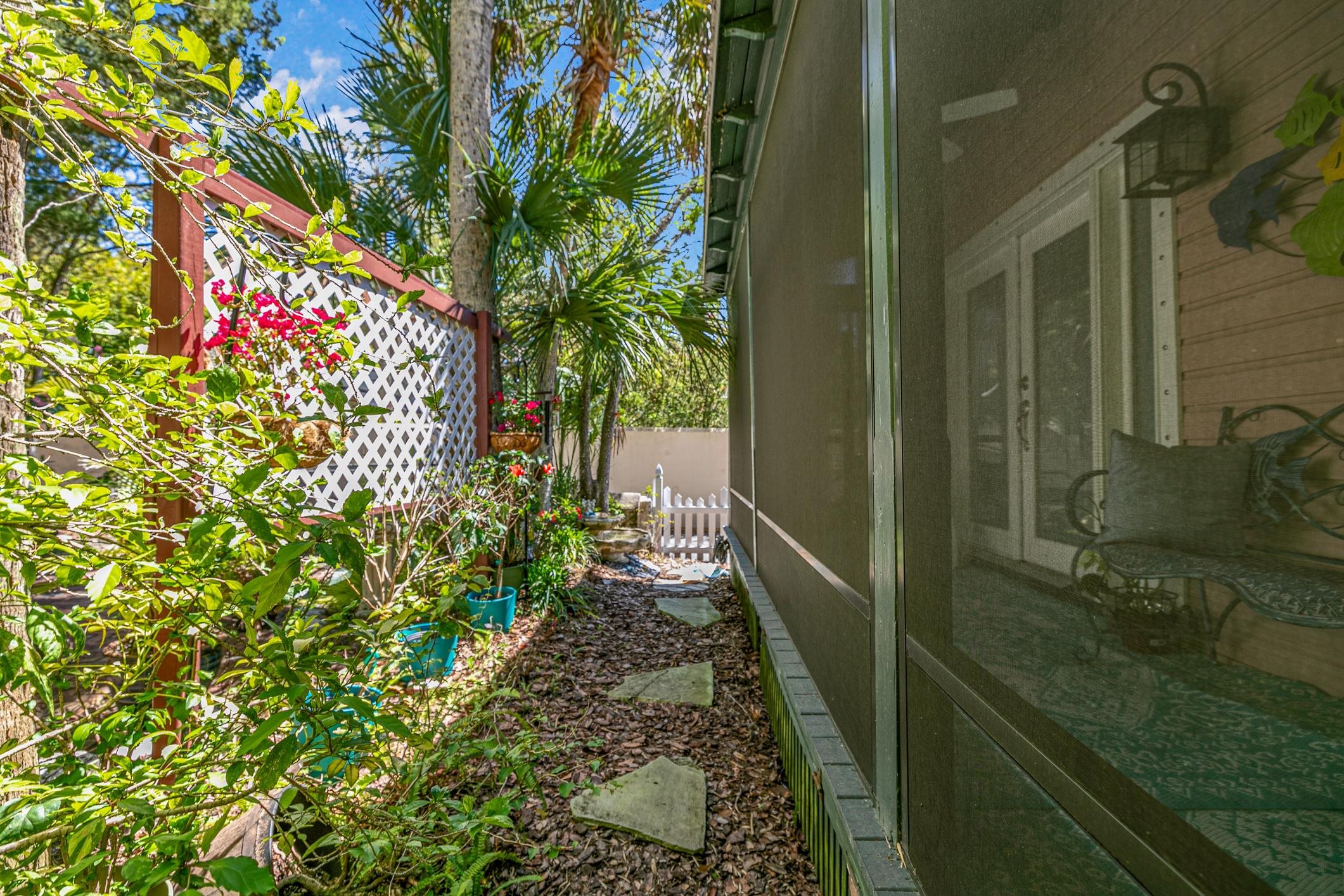 46 St Francis Street St. Augustine, FL 32084 - Photo 43 of 48 a view of a pathway of a house