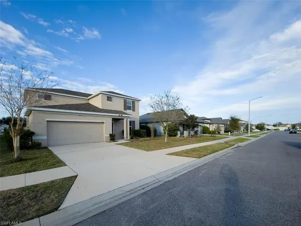 $2,100 | 13715 Garden Hills Drive, Spring Hill, FL 34609