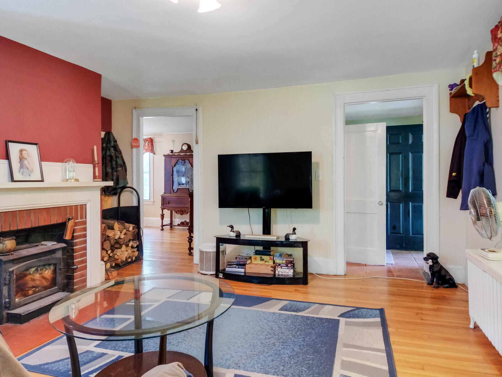 98 Burleigh Road Vassalboro, ME 04989 - Photo 24 of 59 Living Room