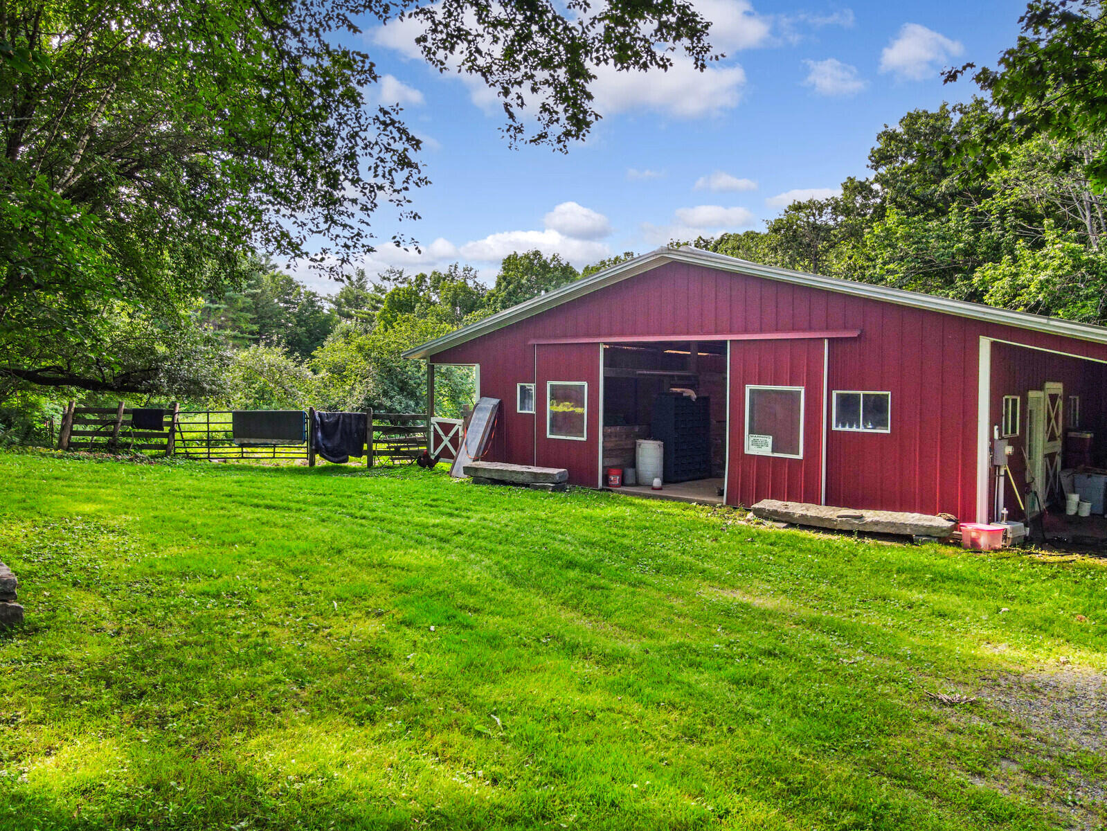 98 Burleigh Road Vassalboro, ME 04989 - Photo 46 of 59 The Lester Uni-Frame horse stable