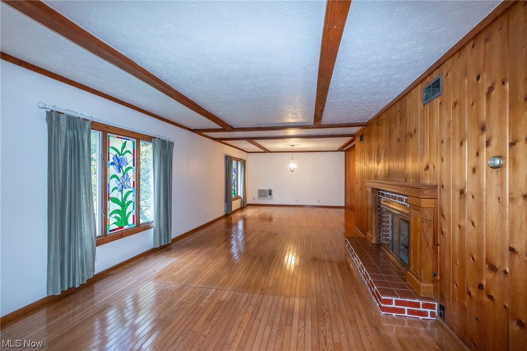 10005 Chardon Road Chardon, OH 44024 - Photo 5 of 34 Gallery Image 5