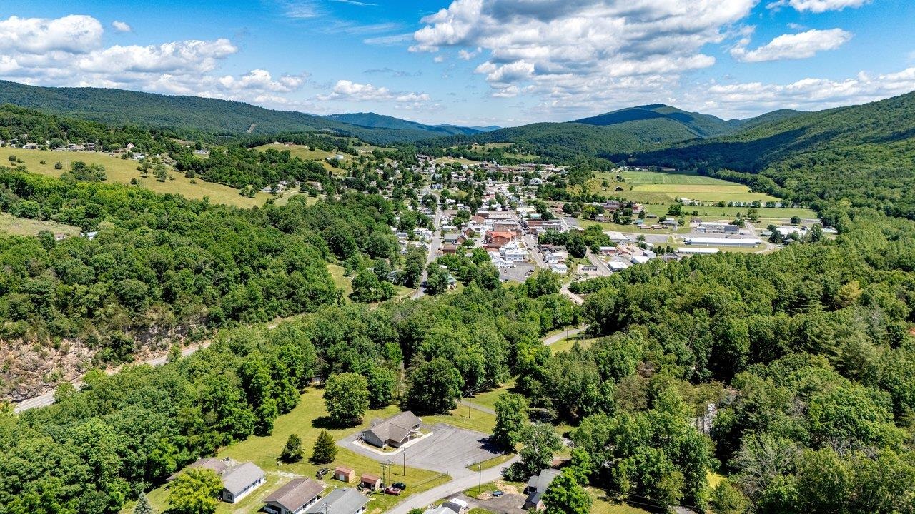 204 Gambill Road Franklin, WV 26807 - Photo 47 of 75