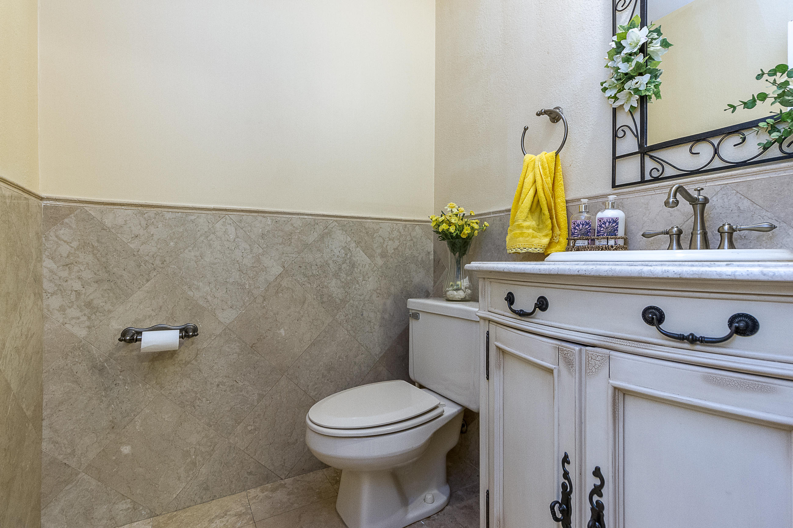 20885 Del Luna Drive Boca Raton, FL 33433 - Photo 15 of 28 Half Bath