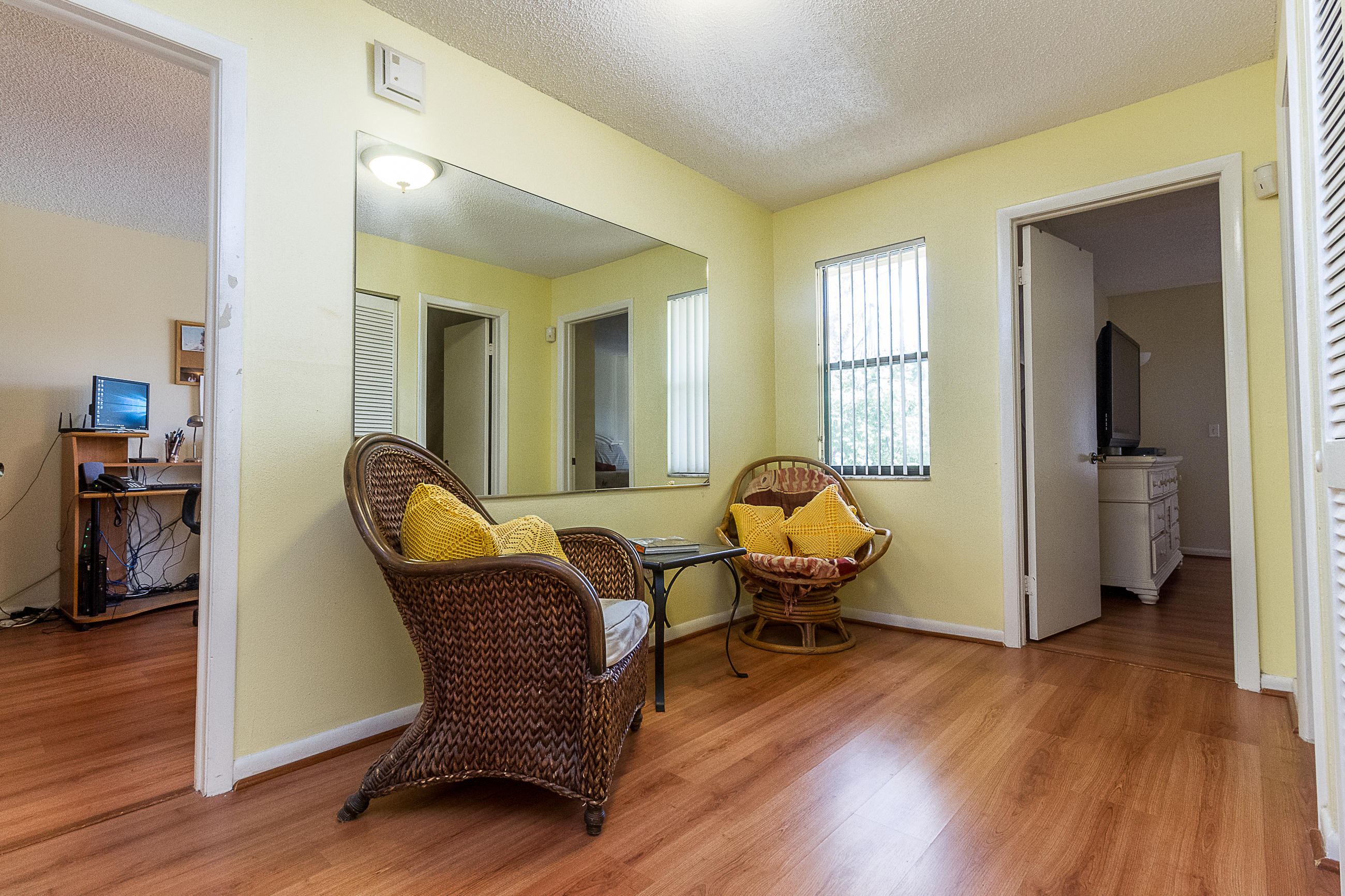 20885 Del Luna Drive Boca Raton, FL 33433 - Photo 17 of 28 loft
