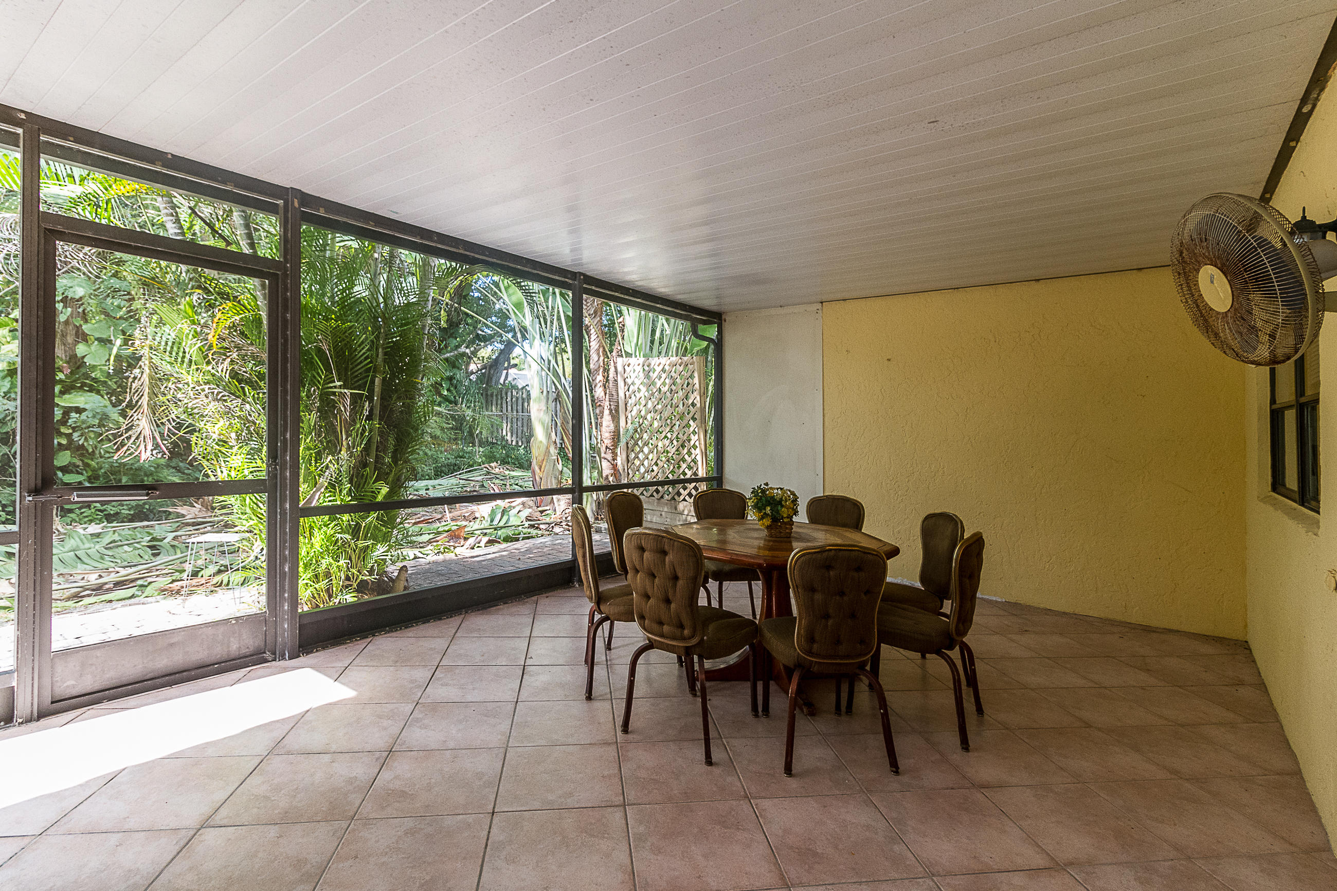 20885 Del Luna Drive Boca Raton, FL 33433 - Photo 25 of 28 Covered screened porch