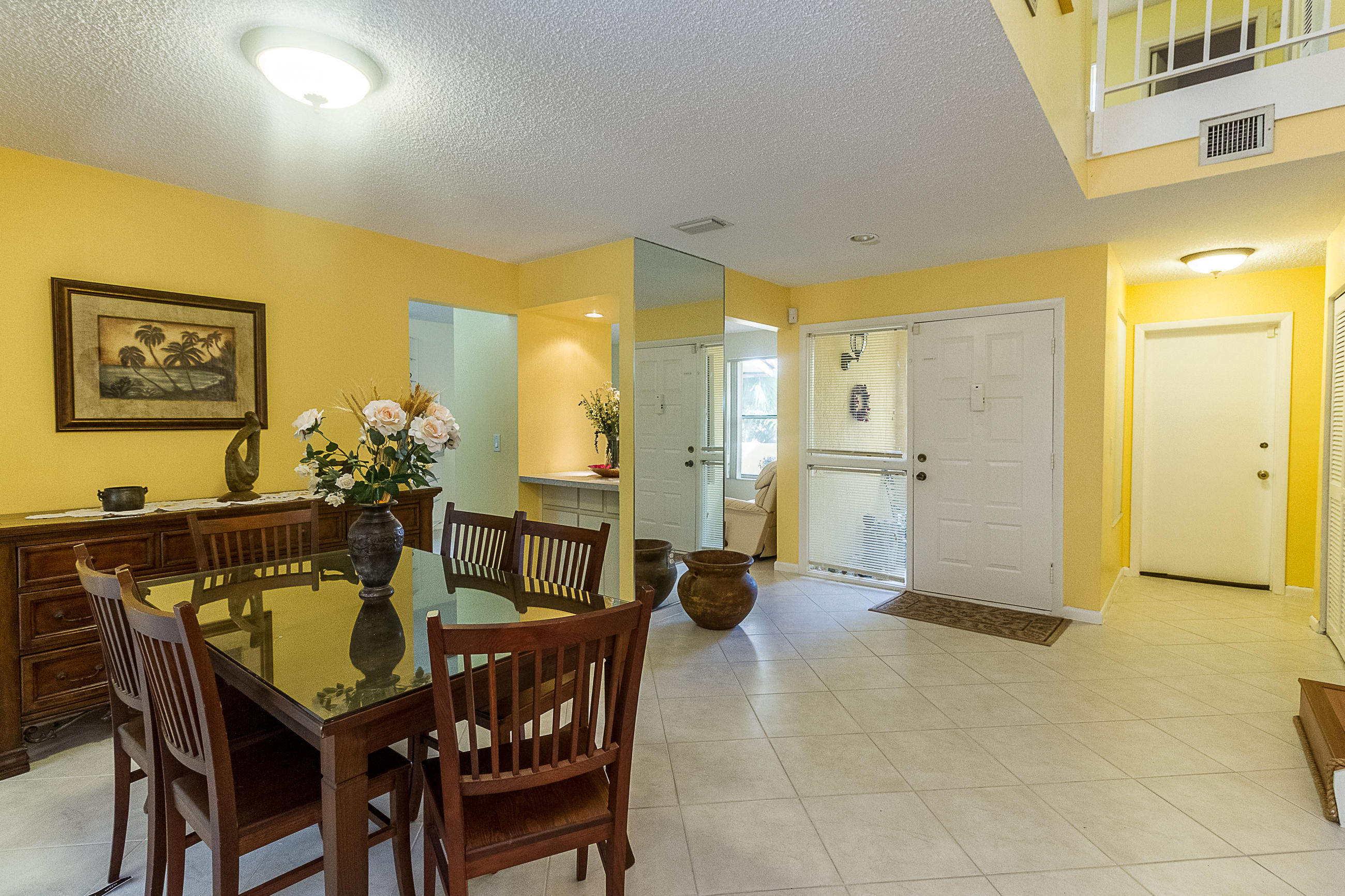 20885 Del Luna Drive Boca Raton, FL 33433 - Photo 4 of 28 Dining Room