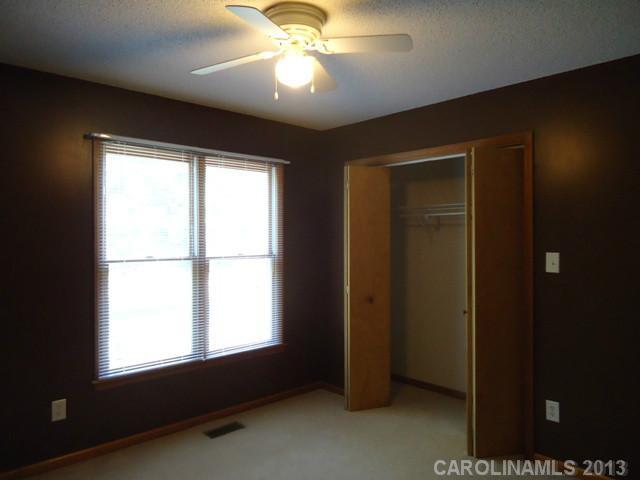 1145 North Shiloh Road York, SC 29745 - Photo 6 of 11 Gallery Image 6