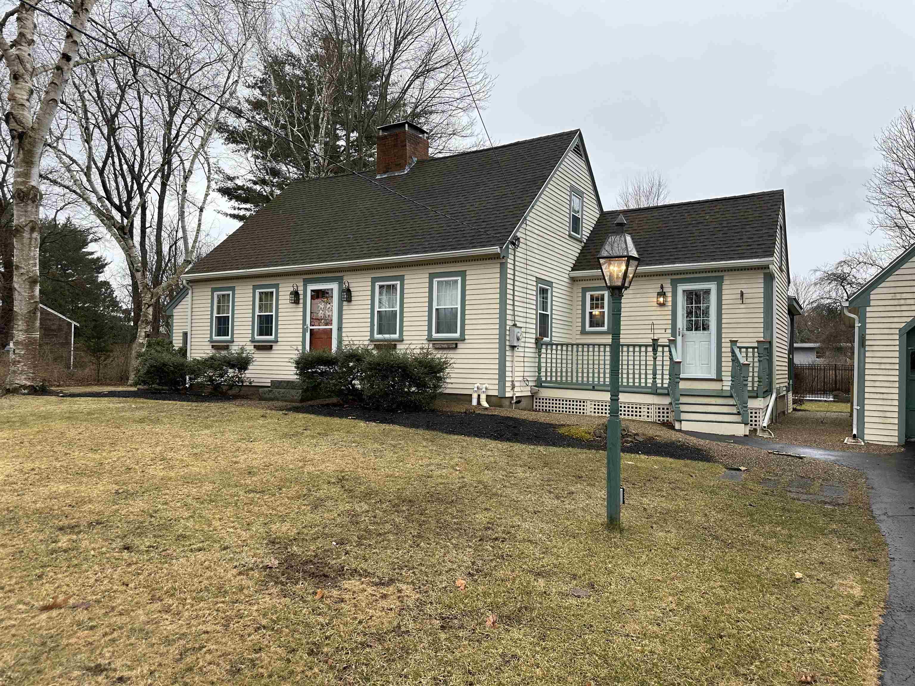 47 Newington Road Greenland, NH 03840 - Photo 2 of 40 Gallery Image 2