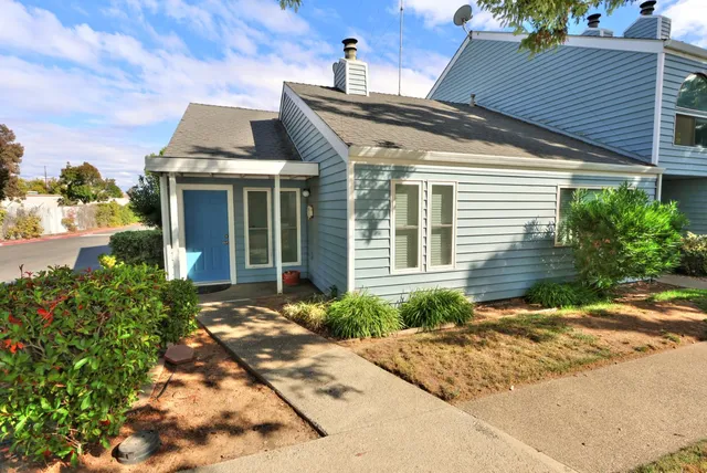 $355,000 | 5947 Main Avenue, Unit A, Orangevale, CA 95662