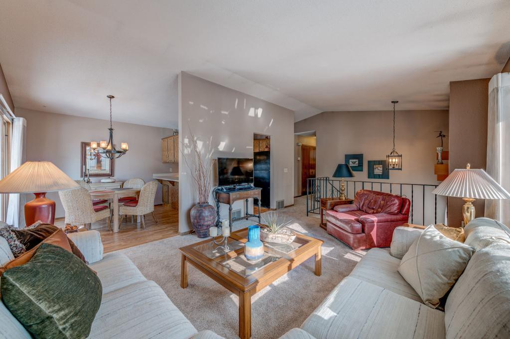 838 Sherwood Road Shoreview, MN 55126 - Photo 2 of 17 Gallery Image 2