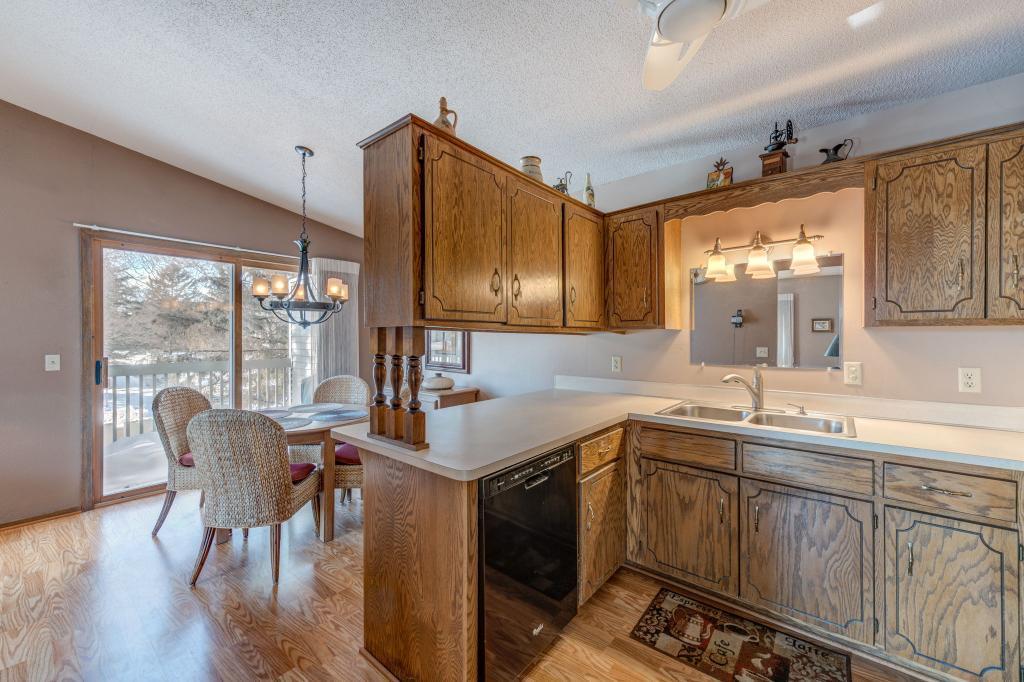 838 Sherwood Road Shoreview, MN 55126 - Photo 11 of 17 Gallery Image 11