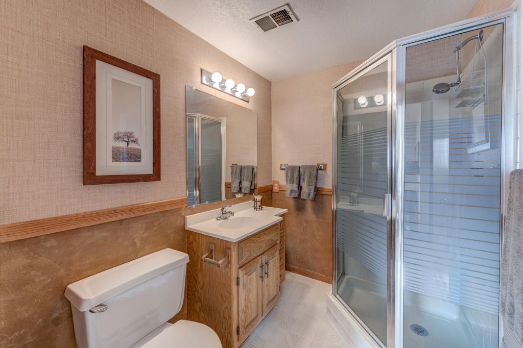 838 Sherwood Road Shoreview, MN 55126 - Photo 16 of 17 Gallery Image 16
