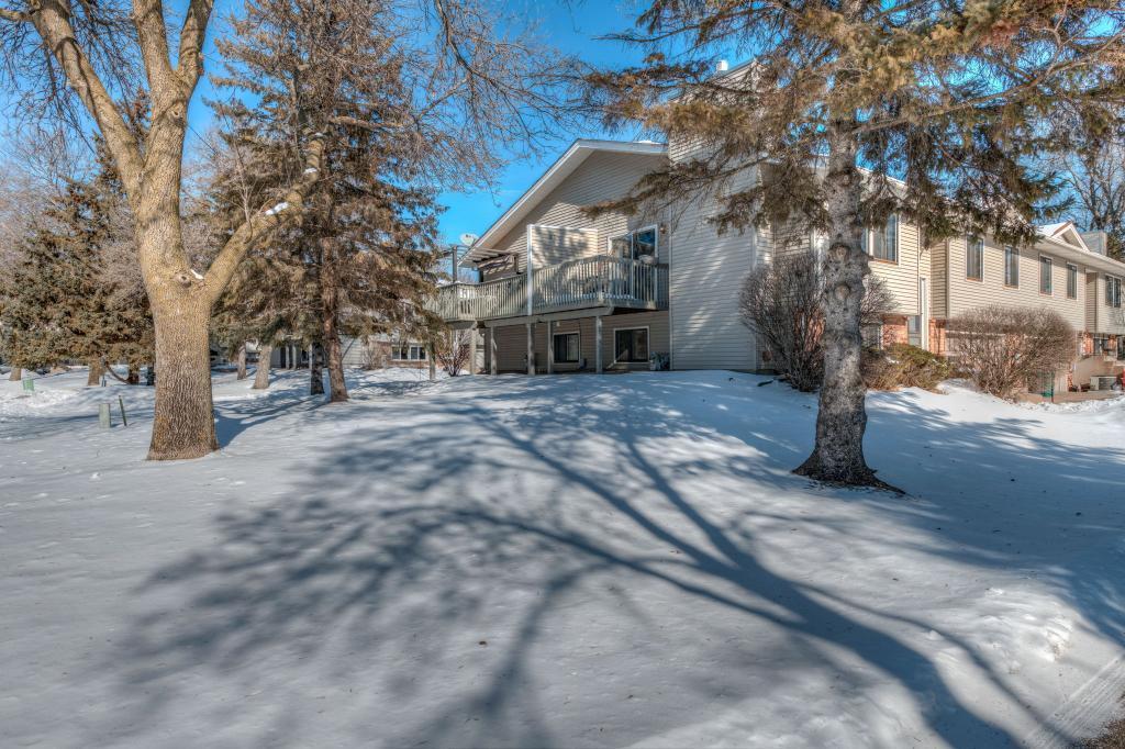 838 Sherwood Road Shoreview, MN 55126 - Photo 6 of 17 Gallery Image 6