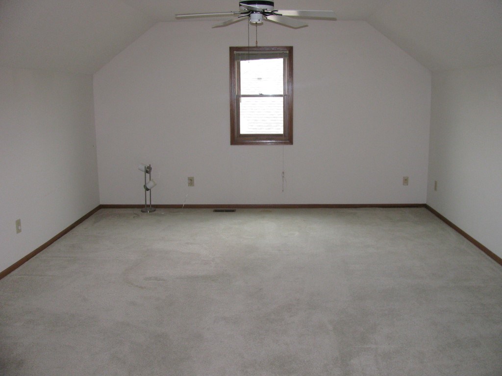 10527 Cherry Creek Road Fort Wayne, IN 46818 - Photo 19 of 26 Gallery Image 19