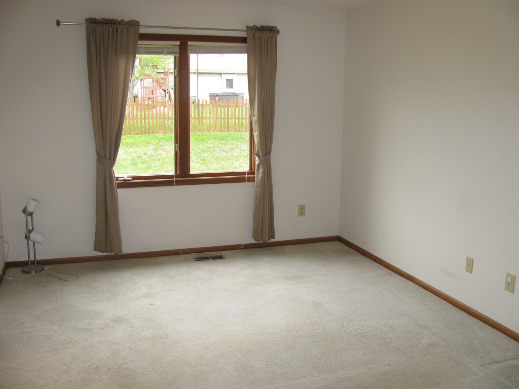 10527 Cherry Creek Road Fort Wayne, IN 46818 - Photo 10 of 26 Gallery Image 10