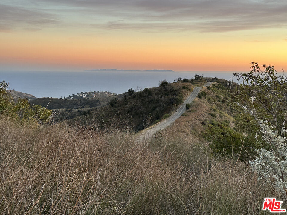 0 Ramera Motorway Malibu, CA 90265 - Photo 8 of 27 Gallery Image 8