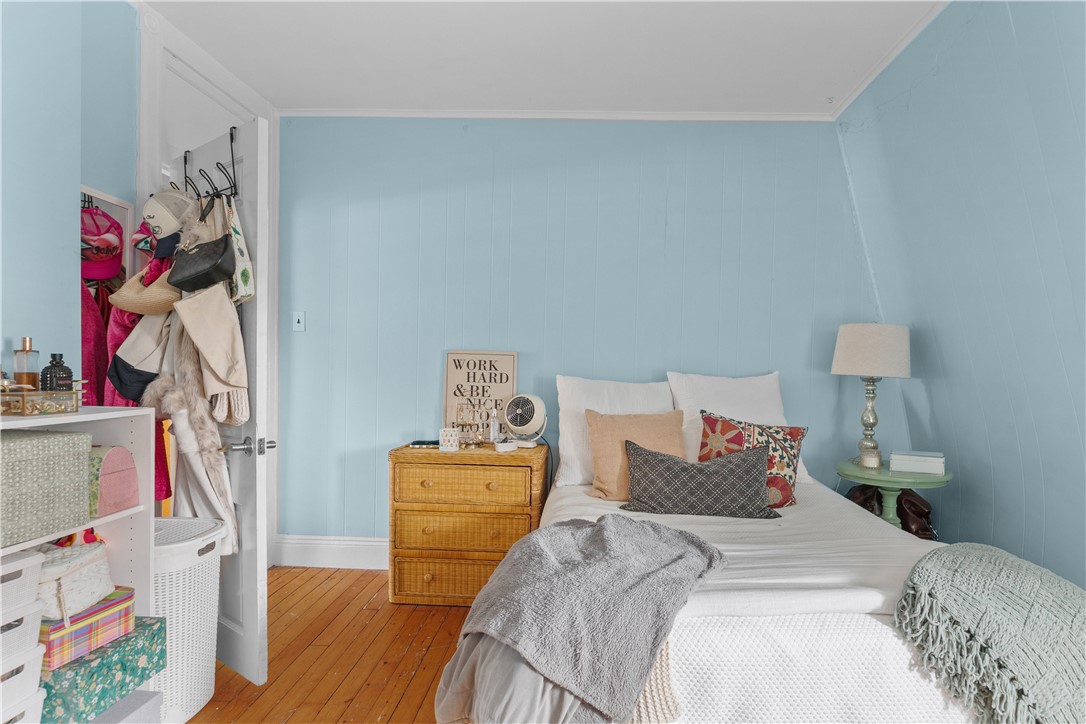 501 Spring Street Newport, RI 02840 - Photo 19 of 38