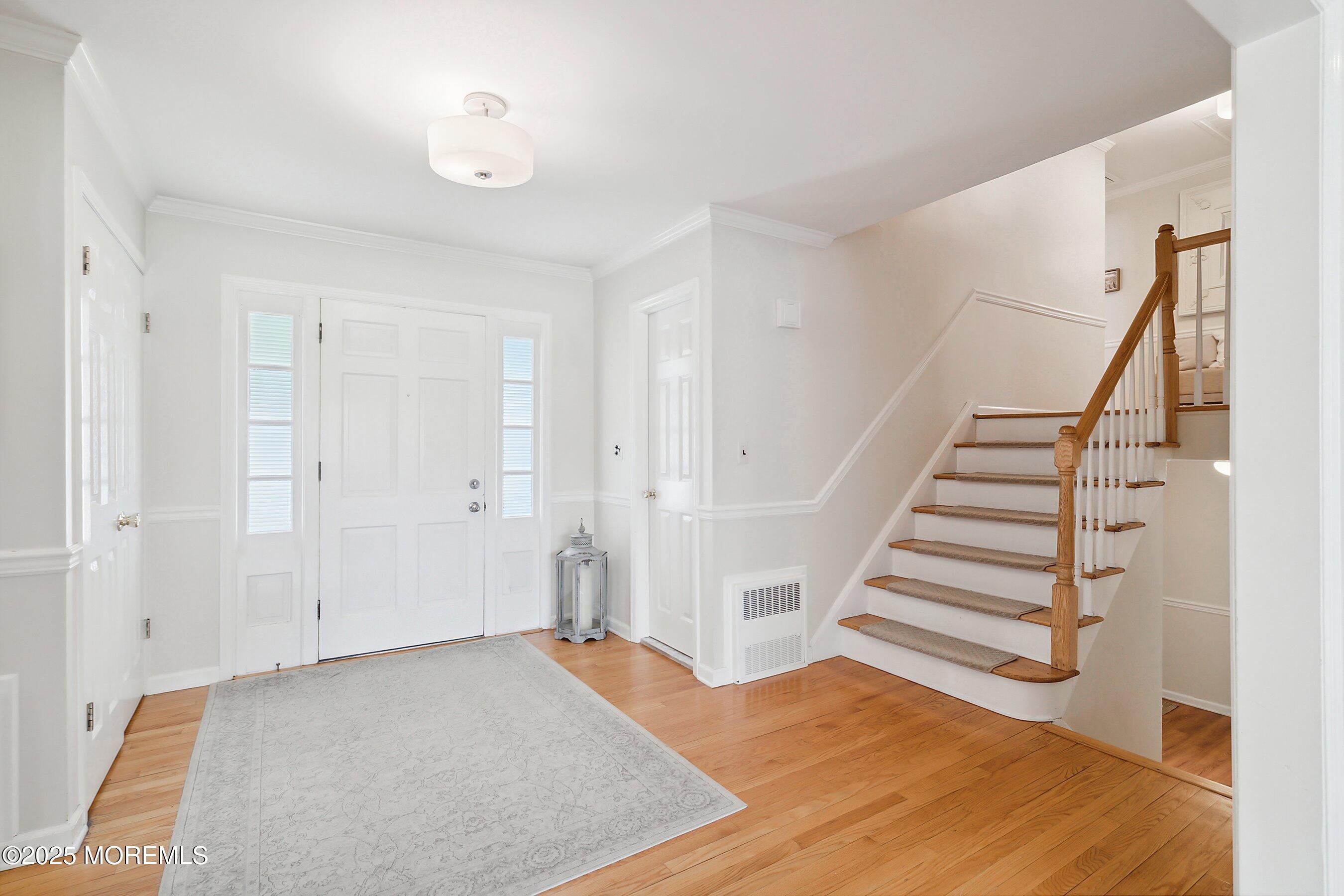 5 Ridge Road Rumson, NJ 07760 - Photo 8 of 50 06-Foyer 1A