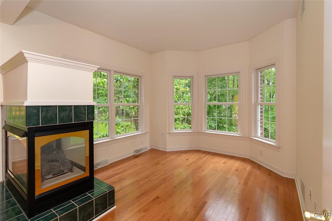 2350 Ballybunion Road Center Valley, PA 18034 - Photo 18 of 27