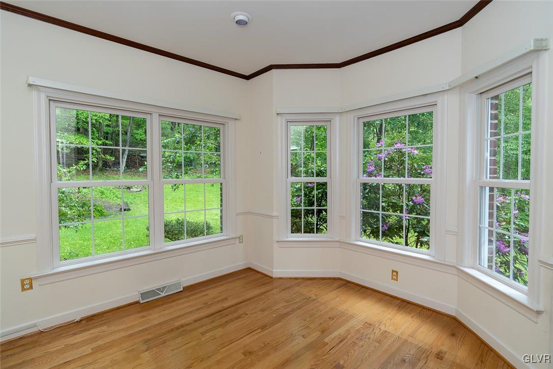 2350 Ballybunion Road Center Valley, PA 18034 - Photo 8 of 27