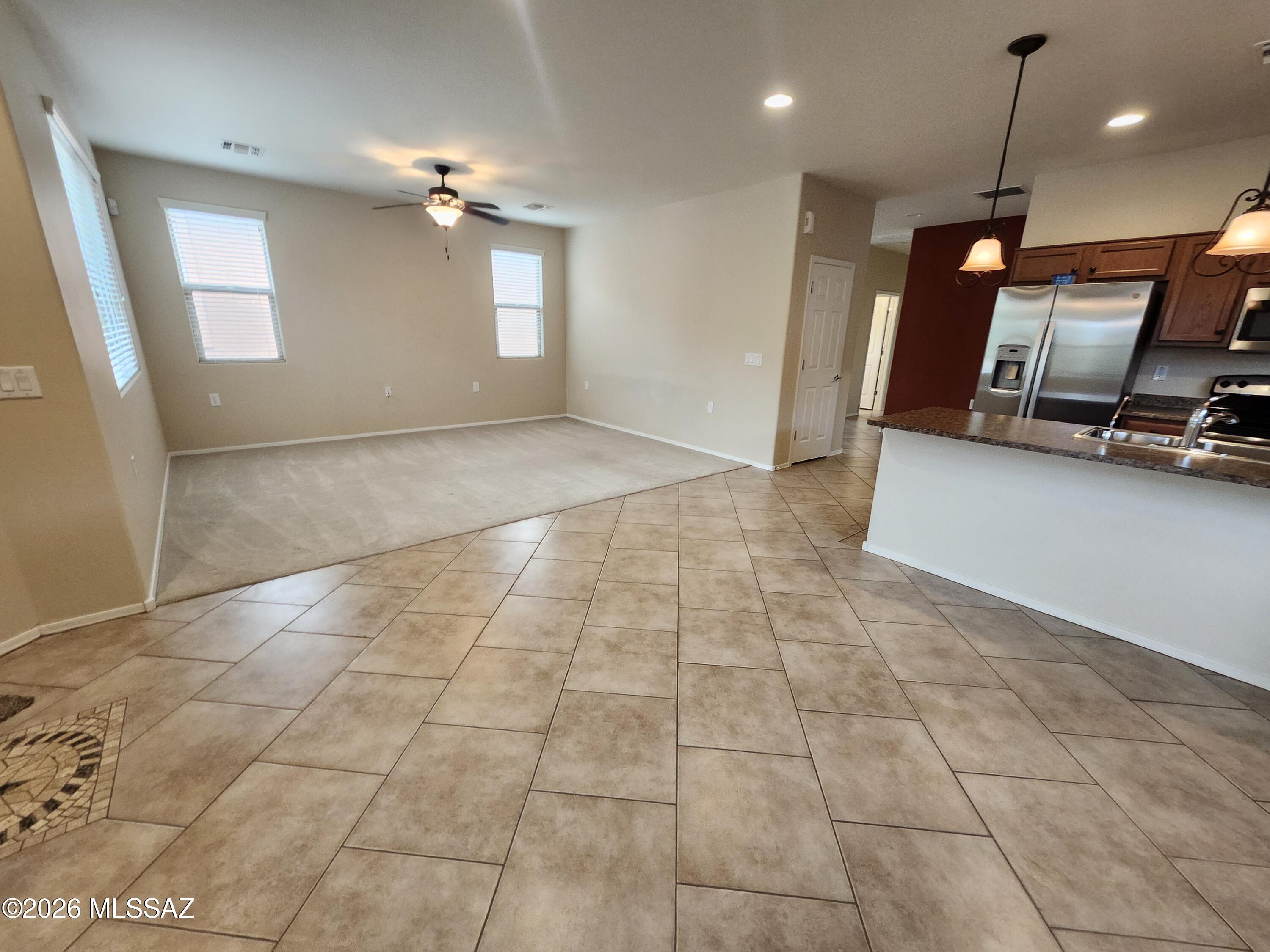 13979 East Cheavront Loop Vail, AZ 85641 - Photo 8 of 39 20260507_145944