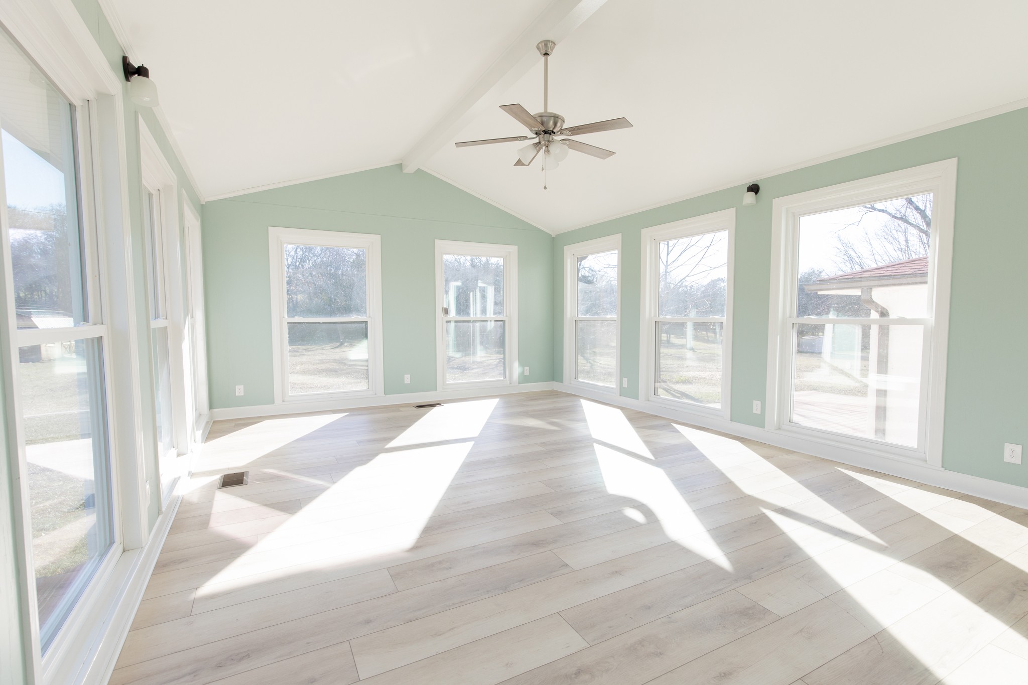 557 Peach Valley Road Gallatin, TN 37066 - Photo 13 of 75