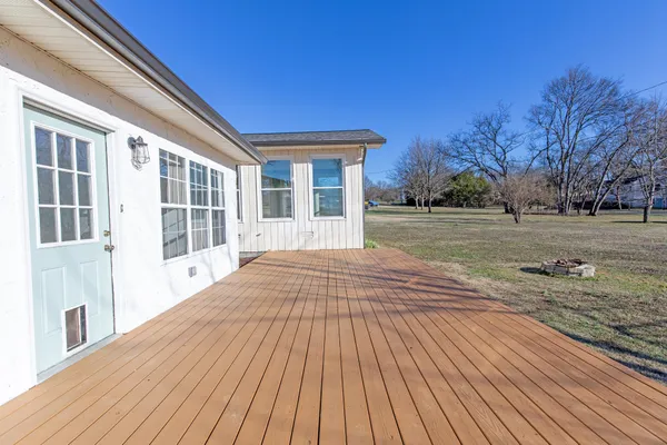 $800,000 | 557 Peach Valley Road, Gallatin, TN 37066