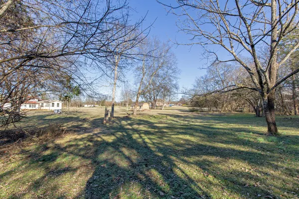 $800,000 | 557 Peach Valley Road, Gallatin, TN 37066