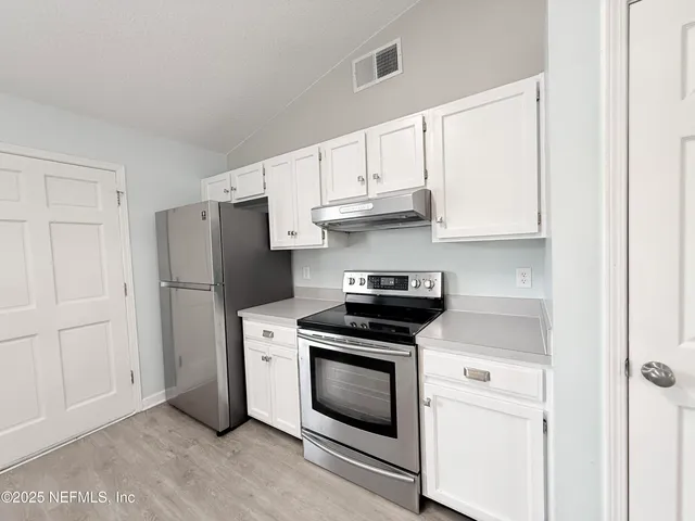 $2,150 | 3663 Carol Ann Lane, Jacksonville, FL 32223