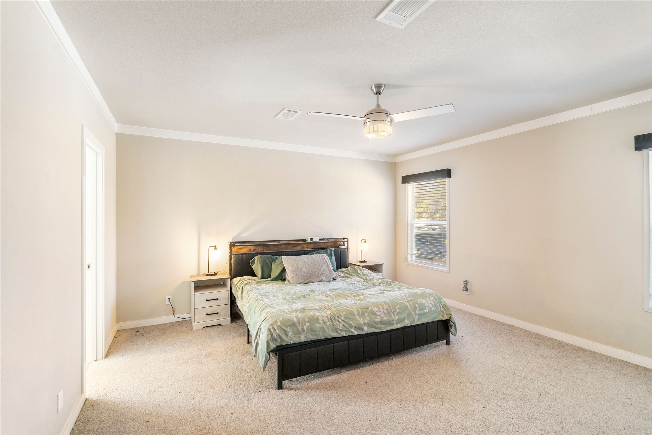 2175 County Road 153 Georgetown, TX 78626 - Photo 13 of 26 Primary Bedroom