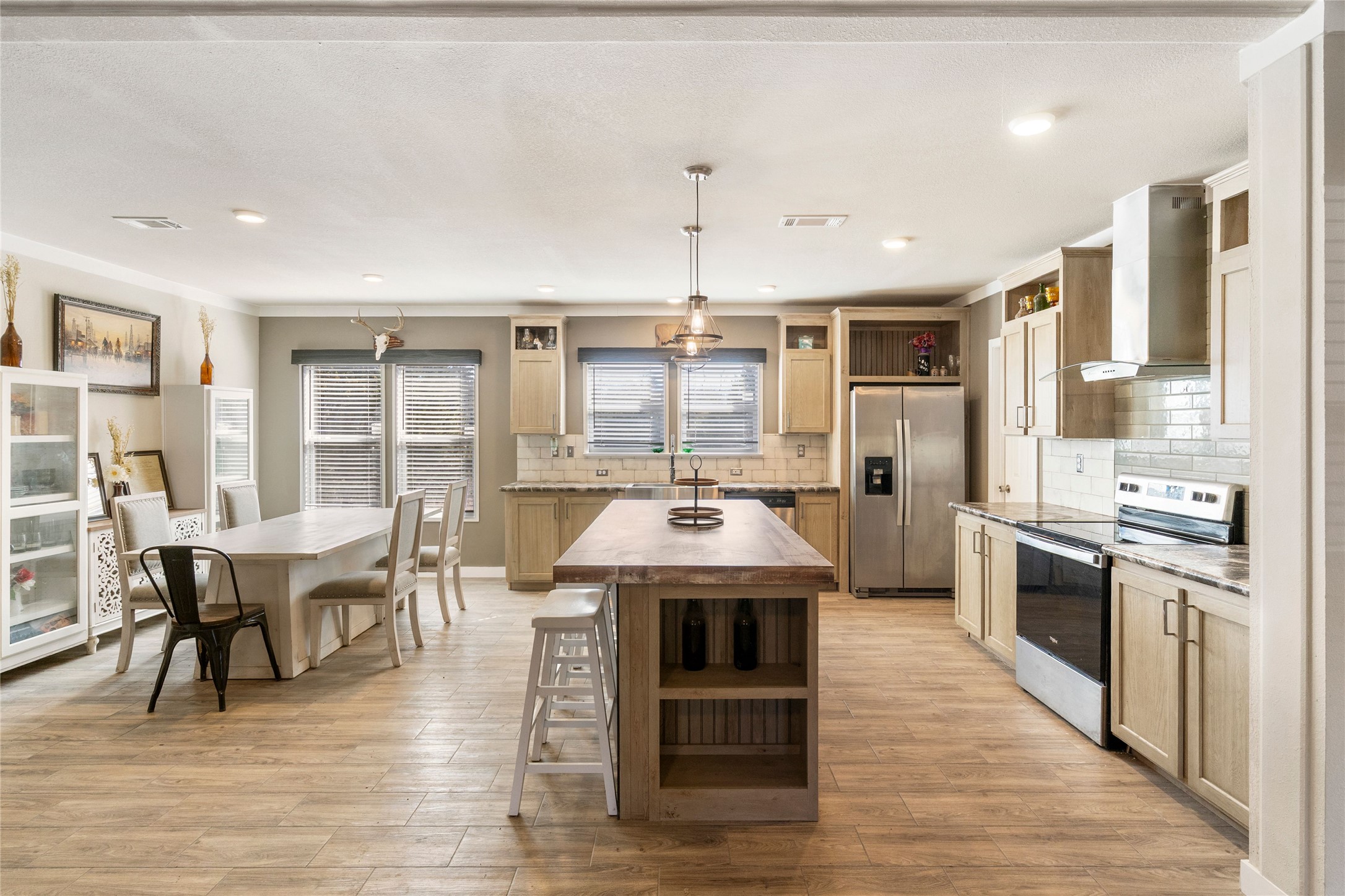 2175 County Road 153 Georgetown, TX 78626 - Photo 4 of 26