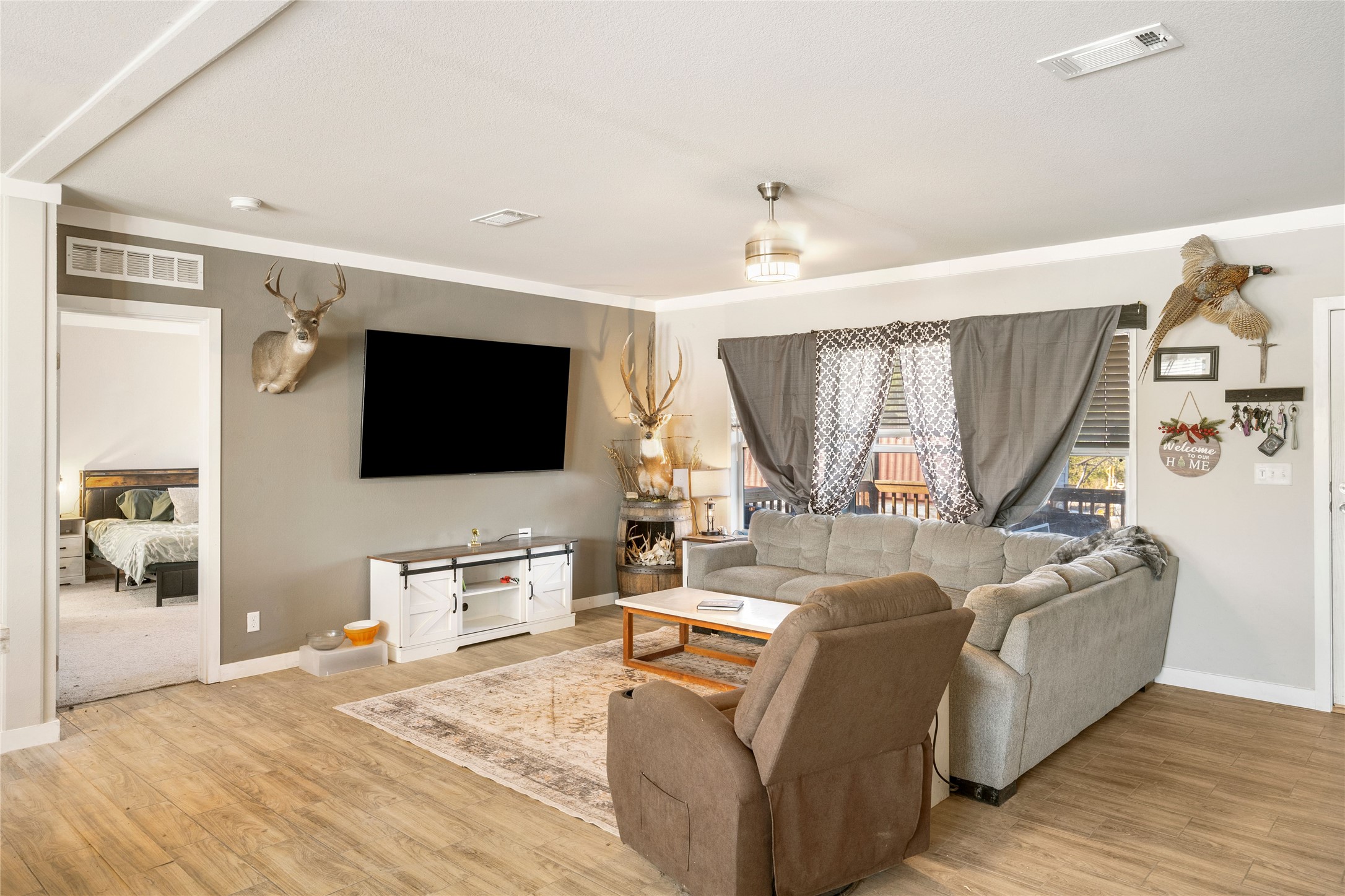2175 County Road 153 Georgetown, TX 78626 - Photo 4 of 26