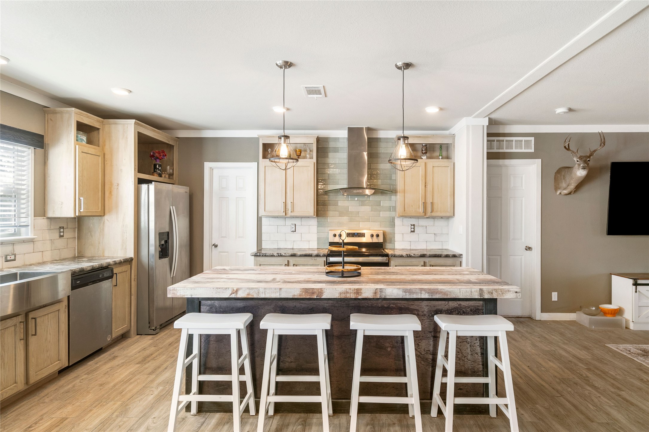 2175 County Road 153 Georgetown, TX 78626 - Photo 5 of 26