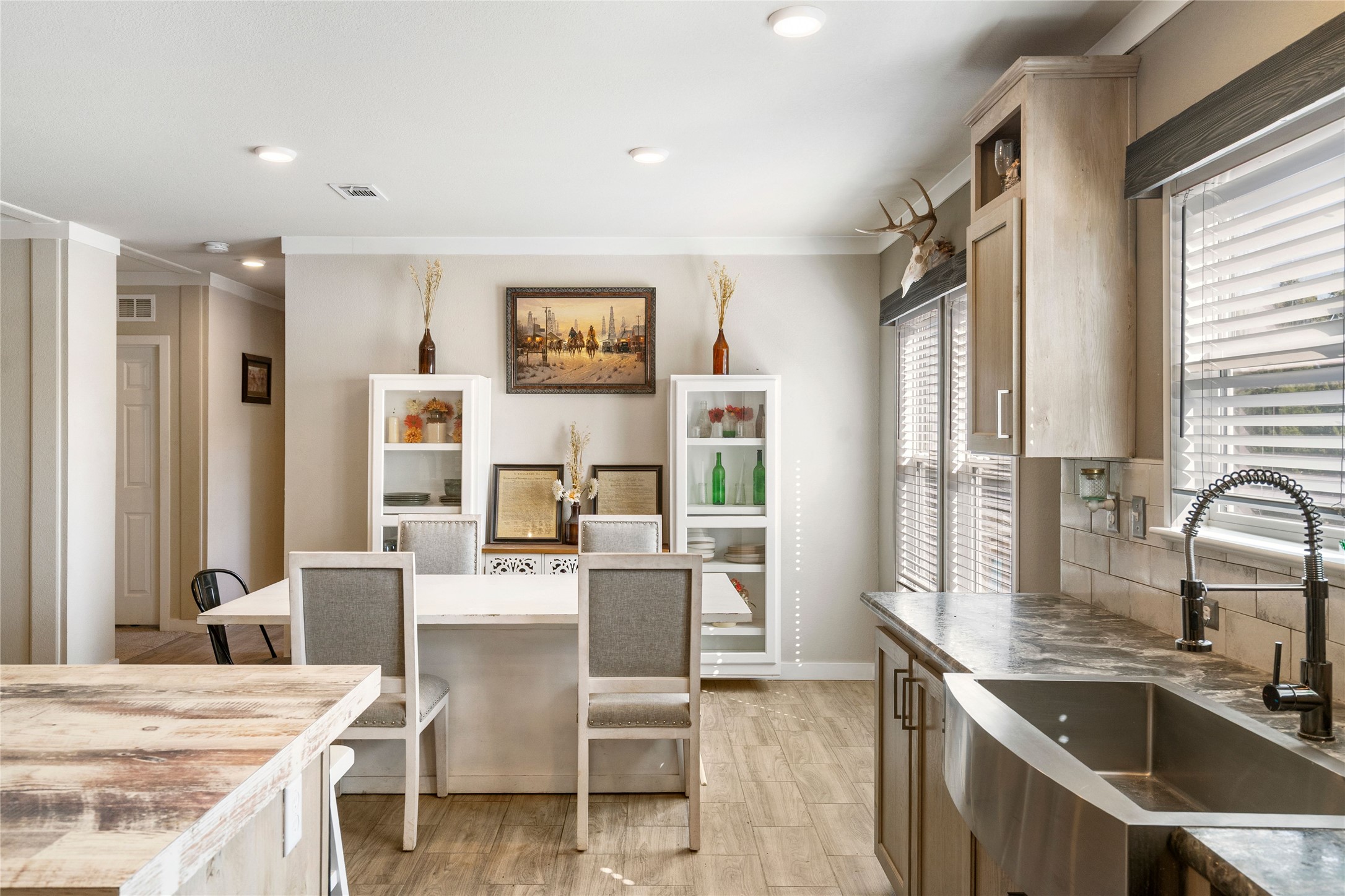 2175 County Road 153 Georgetown, TX 78626 - Photo 9 of 26