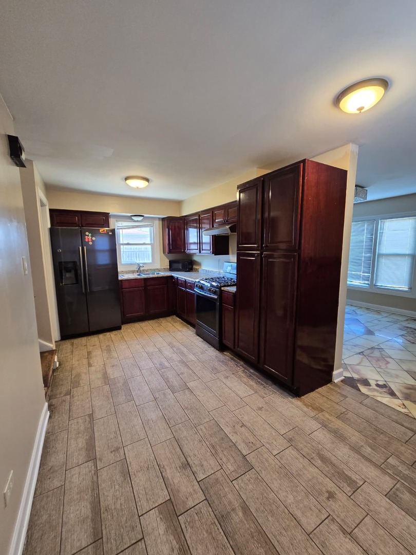 14540 Spaulding Avenue Harvey, IL 60426 - Photo 6 of 17