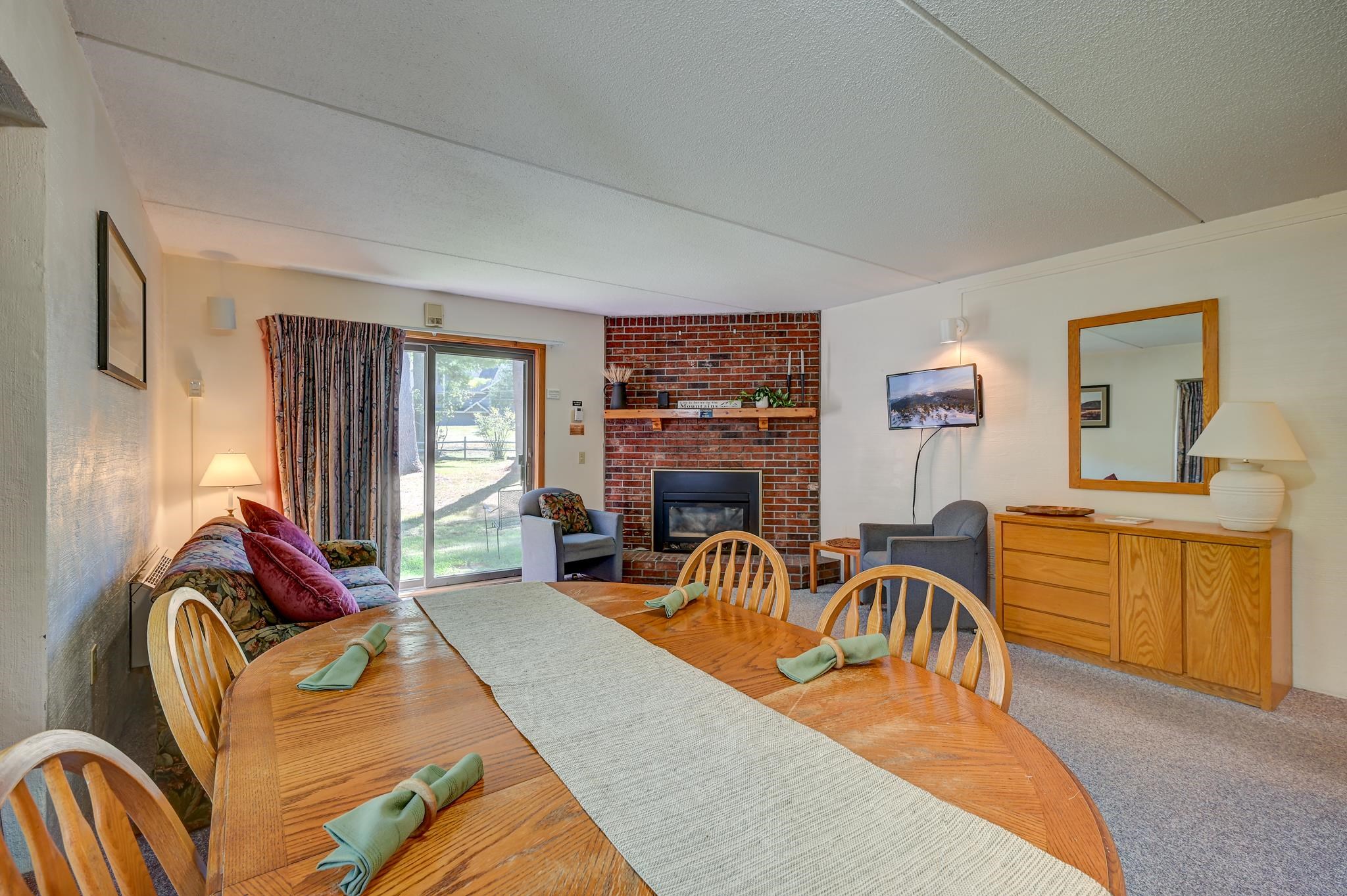 2 River Run Drive, Unit E/F Bartlett, NH 03812 - Photo 13 of 55