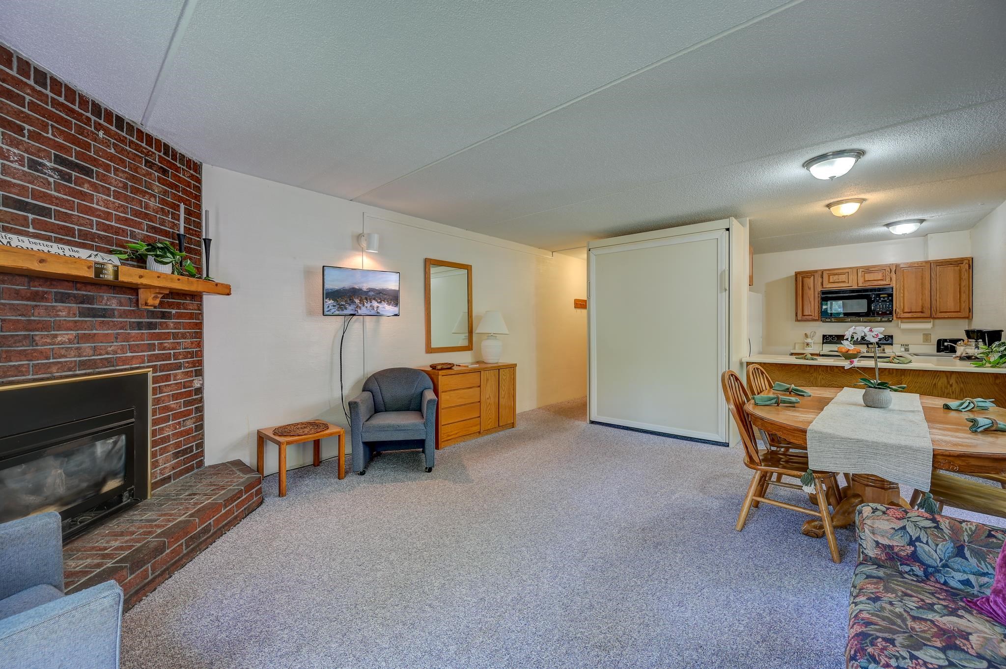 2 River Run Drive, Unit E/F Bartlett, NH 03812 - Photo 14 of 55