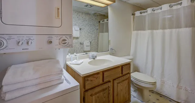 $259,000 | 2 River Run Drive, Unit E/F, Bartlett, NH 03812