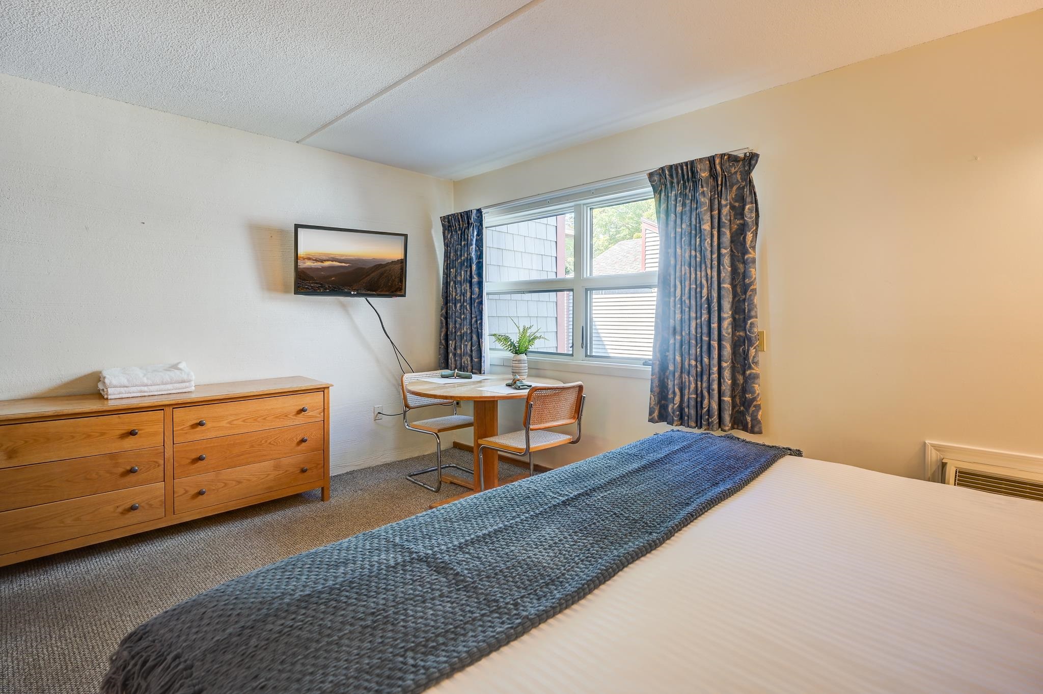 2 River Run Drive, Unit E/F Bartlett, NH 03812 - Photo 23 of 55