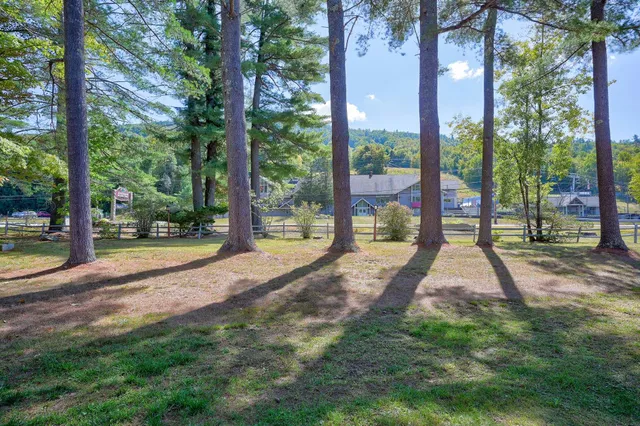 $259,000 | 2 River Run Drive, Unit E/F, Bartlett, NH 03812