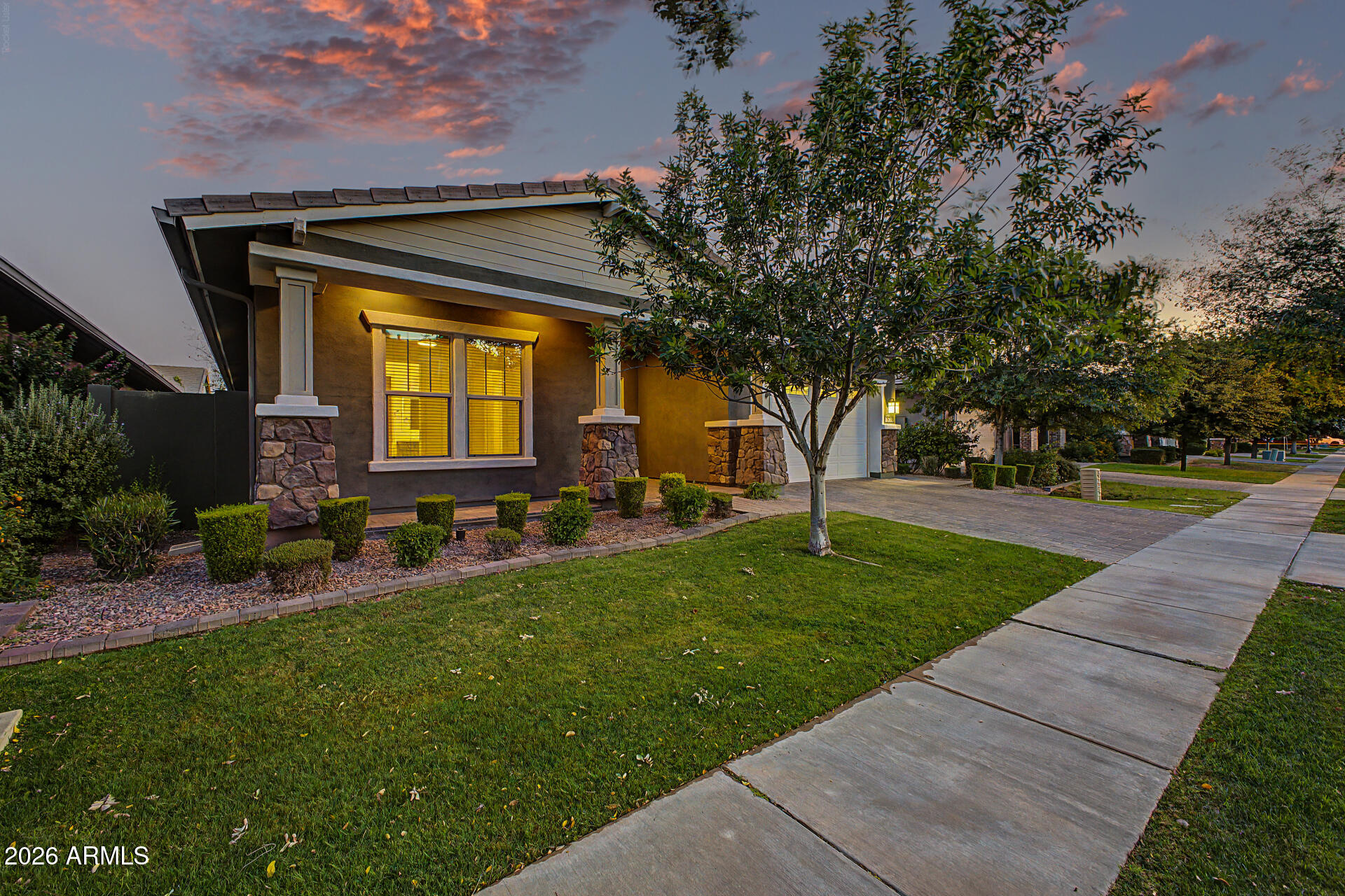 2929 East Appaloosa Road Gilbert, AZ 85296 - Photo 2 of 57